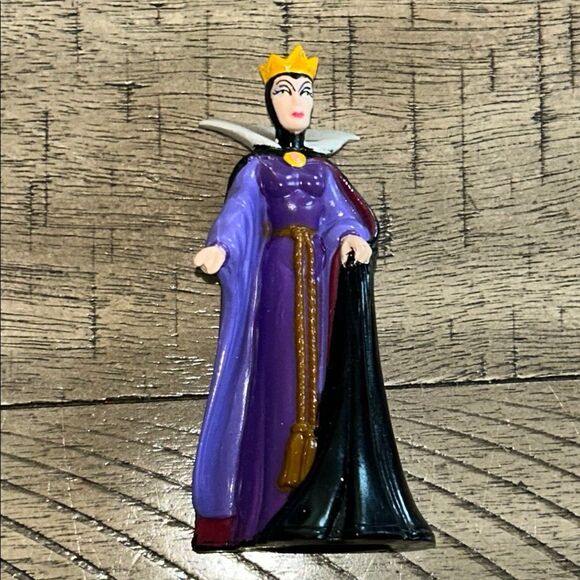 Disney Action Figures Minis with Disney Shelf 2! favorite ❤️ characters Playset - Picture 8 of 17